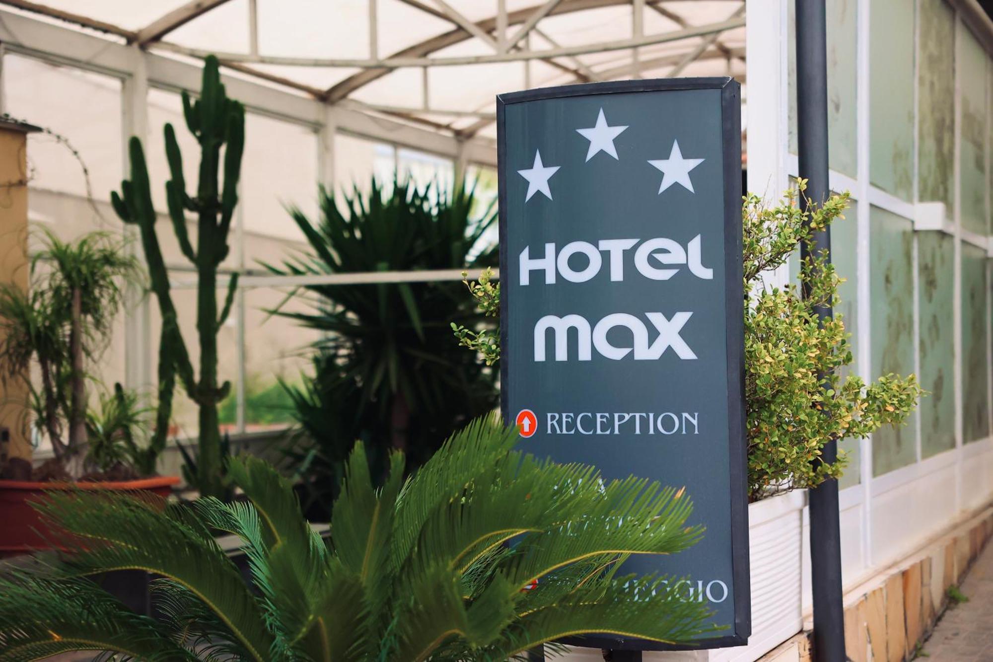 Hotel Max Aversa Exterior foto